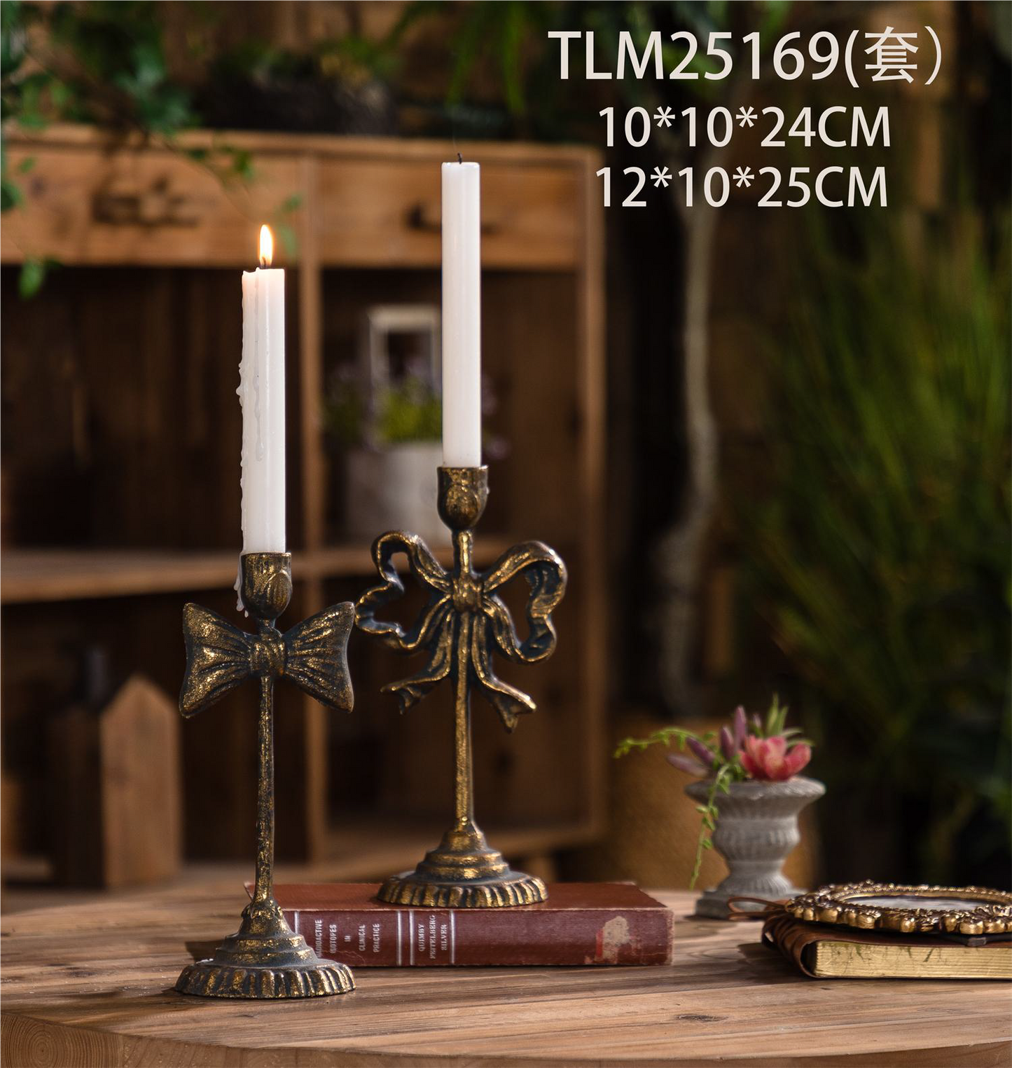 vintage gold bow-knot taper candle holders