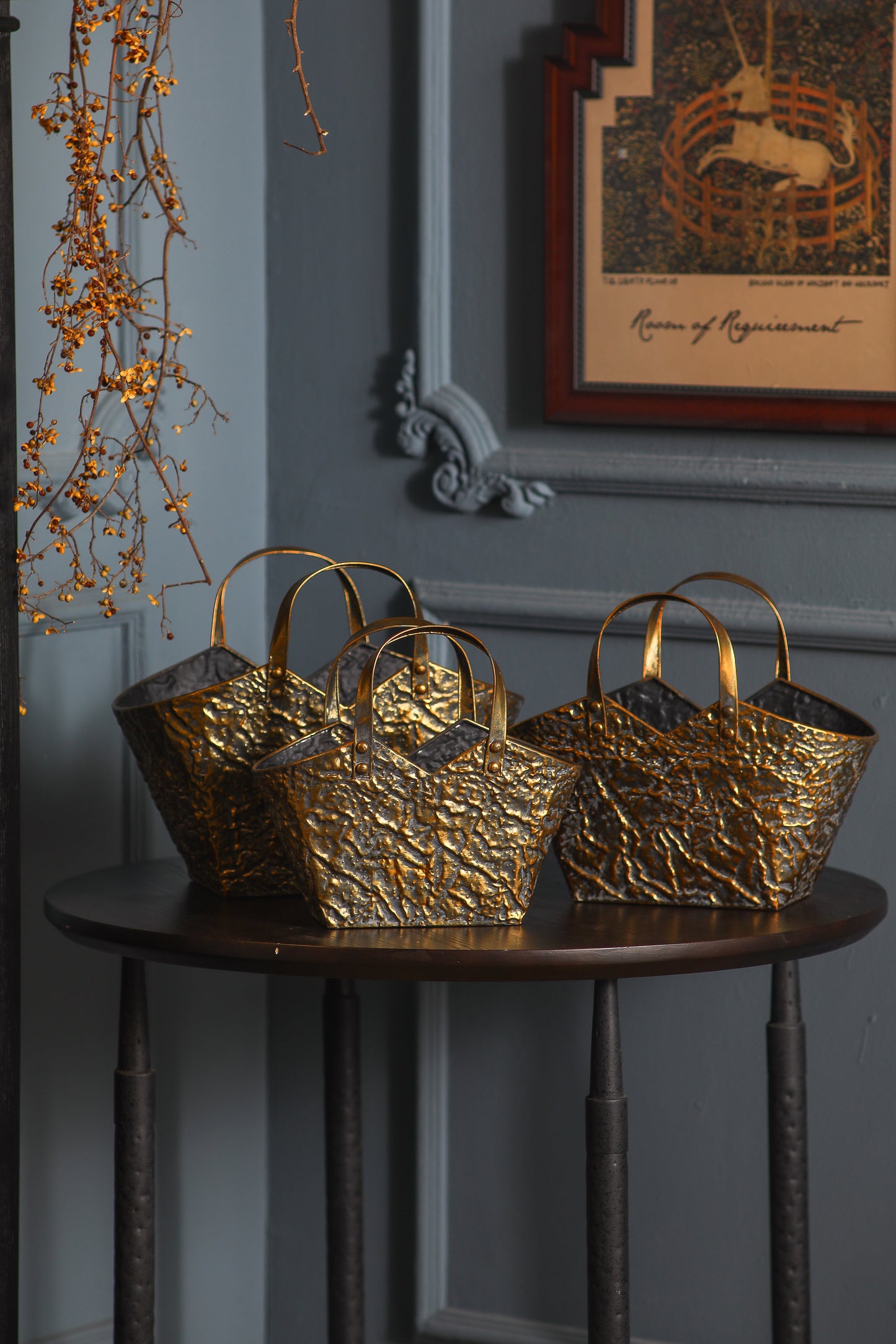 Antique Gold Textured Metal Basket Vase – Rustic Floral Home Décor Basket