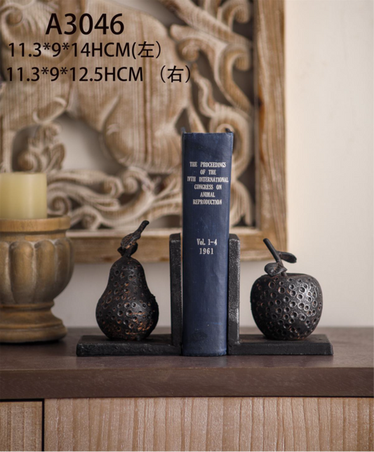 Rustic Fruit Accent Metal Bookends – Vintage Pear & Apple Set