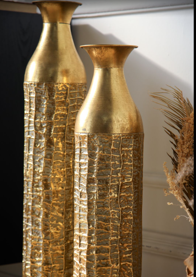 Tall Gold Textured Floor Vase – Luxury Metallic Statement Décor