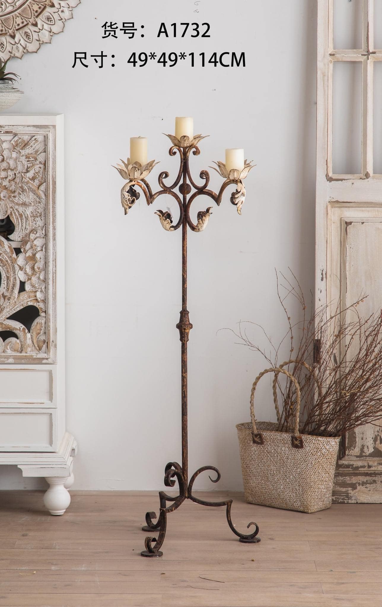 Rustic Floor Standing Candelabra – Vintage Iron Candle Holder Stand