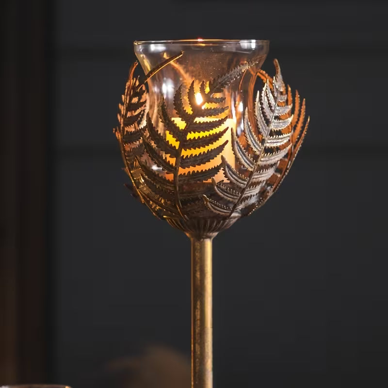Vintage Leaf Design Metal Lamp
