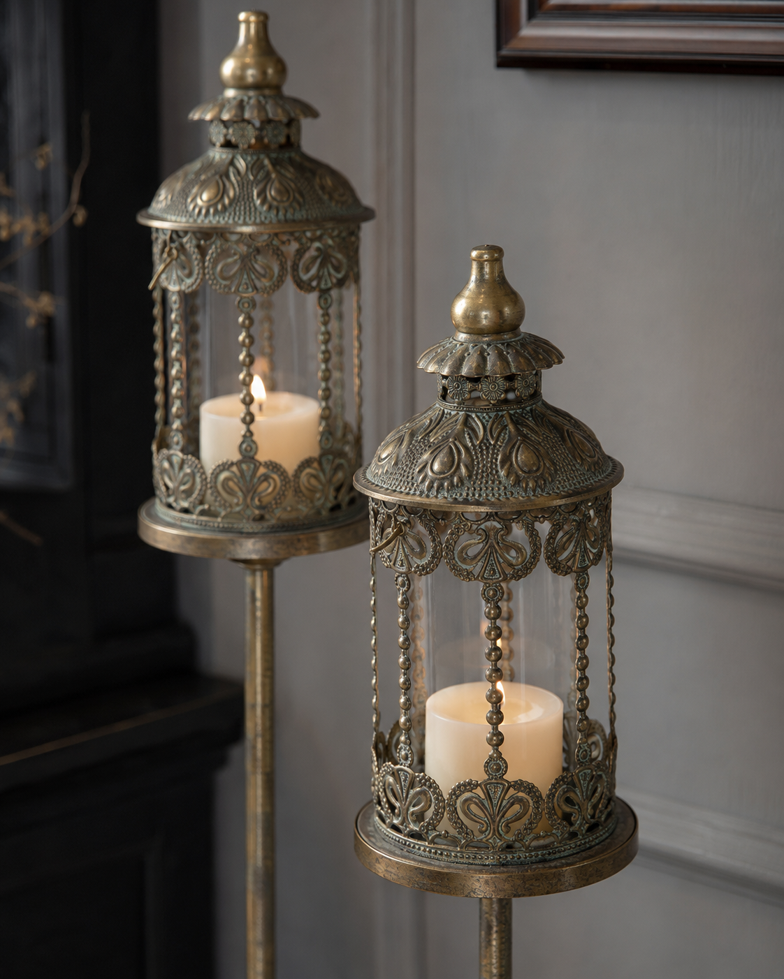 Antique Brass Floor Lantern Candle Holder – Ornate Vintage Pillar Candle Stand
