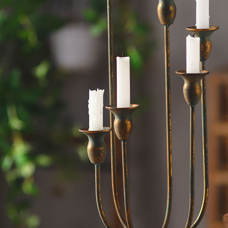 Vintage 5-Arm Metal Candelabra – Rustic Antique Gold Candle Holder Centerpiece