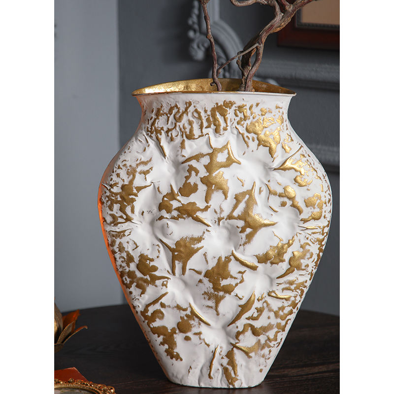 Elegant White & Gold Textured Decorative Vase – Luxury Modern Statement Duo
