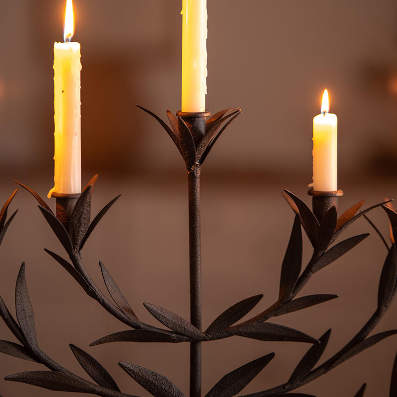 Rustic Leaf Branch Candelabra – 7 Arm Vintage Iron Candle Holder