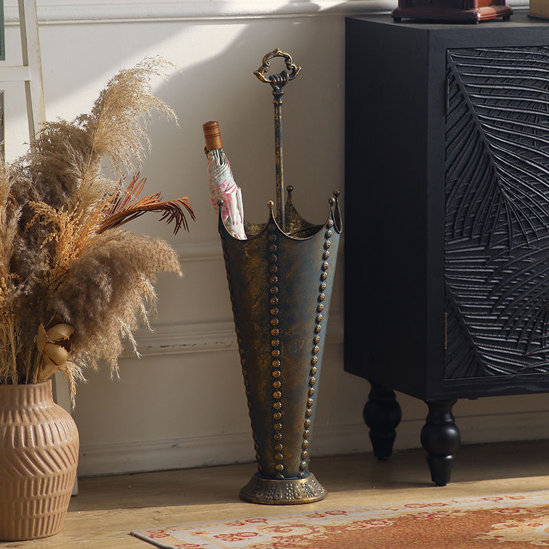 Regal Crown Metal Umbrella Stand – Vintage Rustic Floor Accent