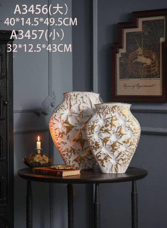 Elegant White & Gold Textured Decorative Vase – Luxury Modern Statement Duo
