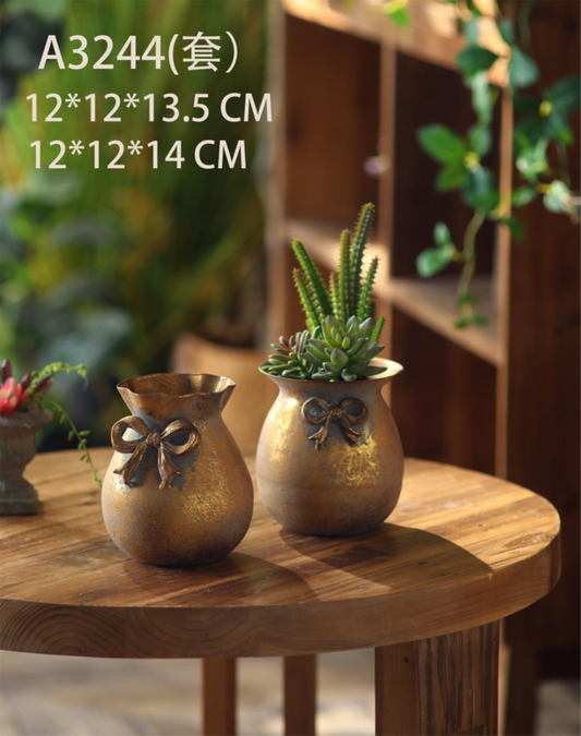 Bella Rustic Planter Set – Vintage Metal Decorative Plant Pots