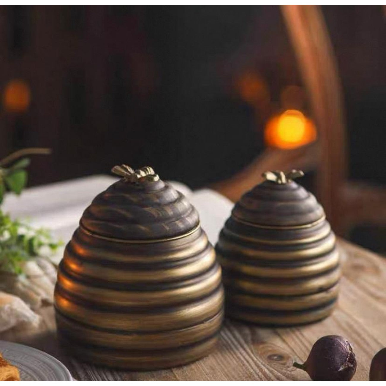 Rustic Wooden Beehive Honey Pot Set