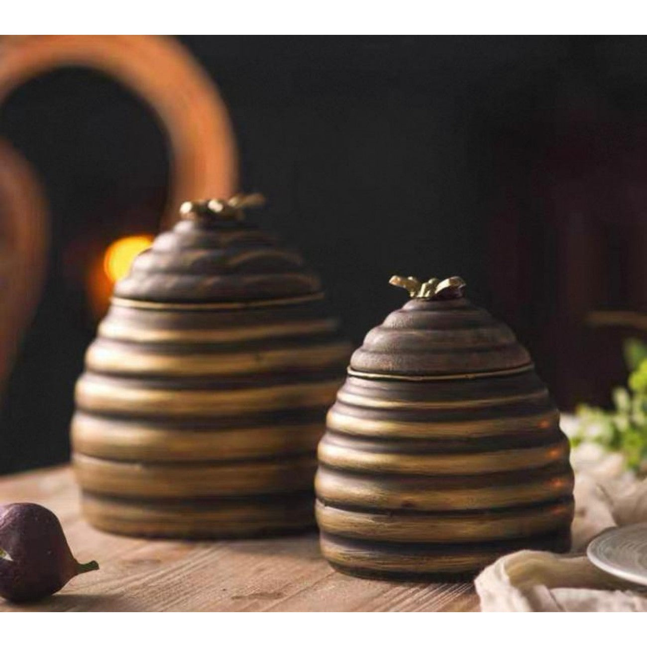 Rustic Wooden Beehive Honey Pot Set