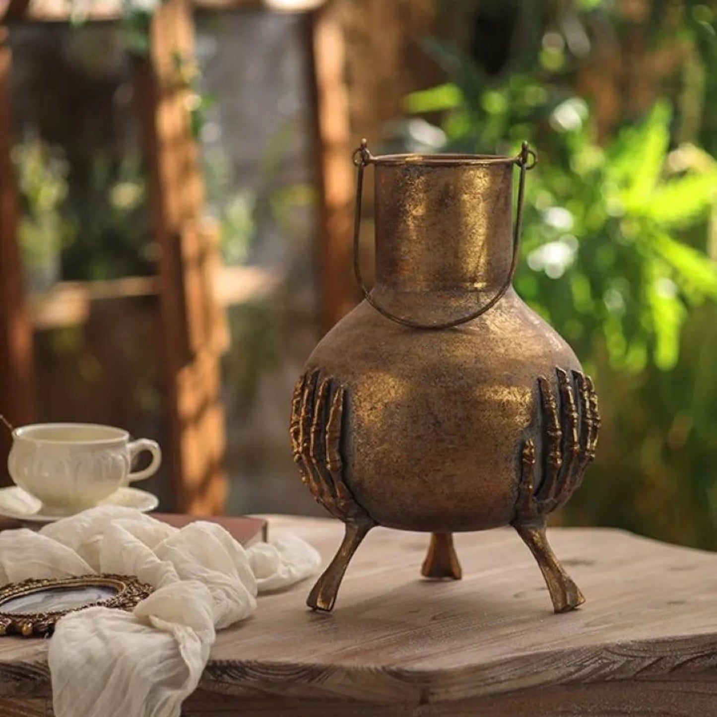 Orion Rustic Vase – Vintage Sculpted Metal Planter